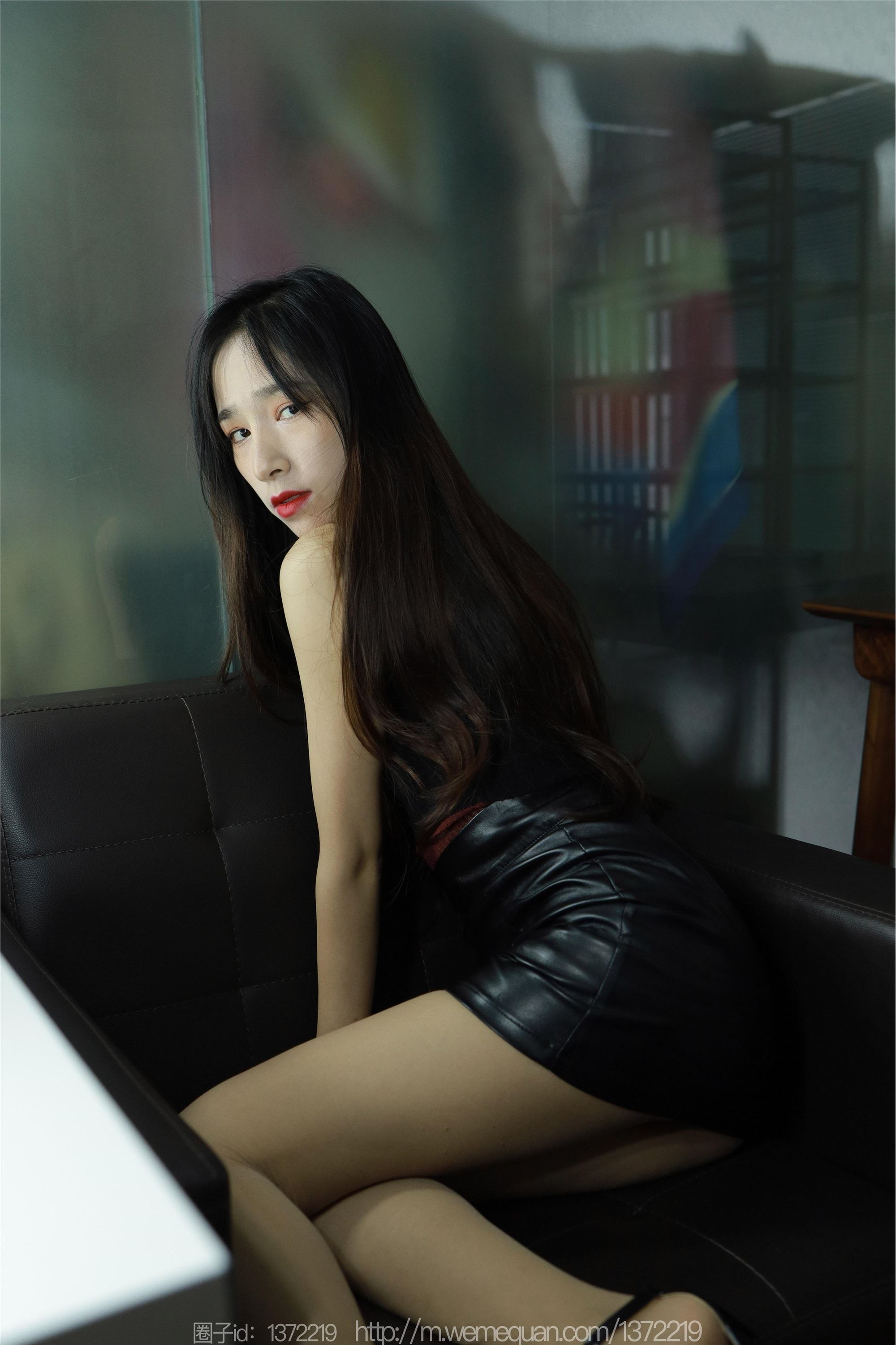 IESS异思趣向  2023.02.12 丝享家 1359 美子《化妆间的故事》